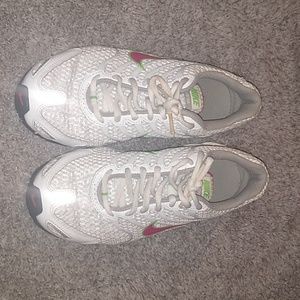 Girls Nike torch 4 running shoes